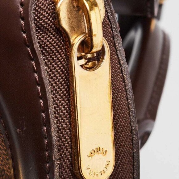 Louis Vuitton Damier Canvas Trevi PM Bag - Picture 9 of 12